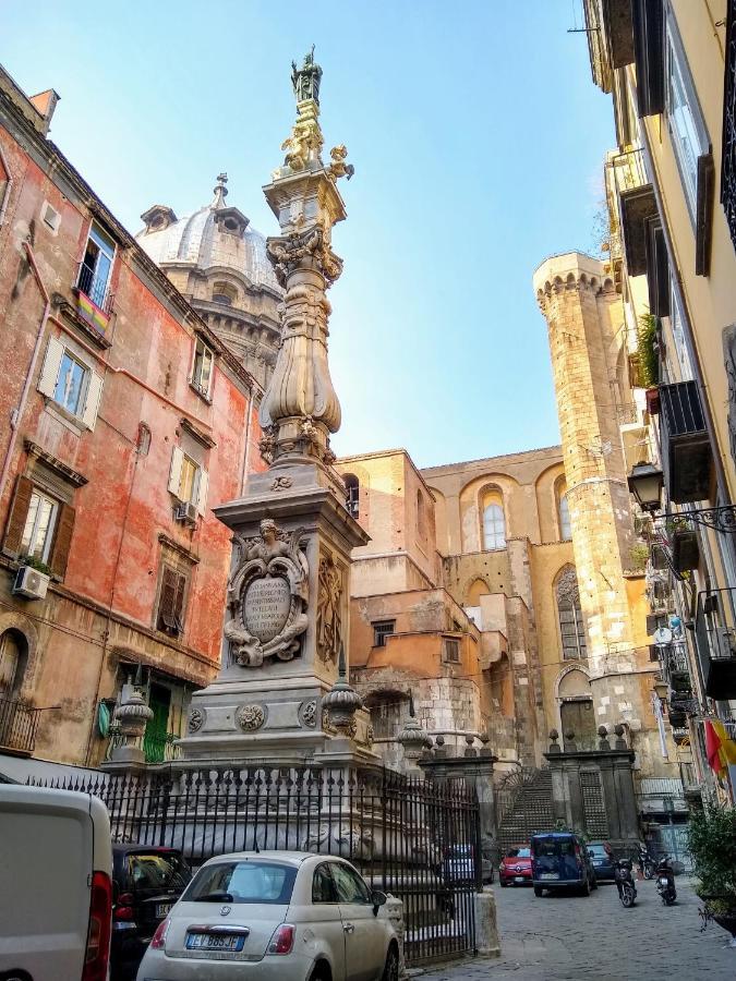 Grande & Caratteristico Dietro La Cattedrale Napoli Exterior foto